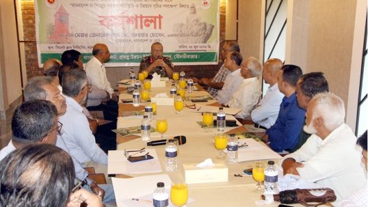 শ্রমিকদের ন্যায্য মজুরী পরিশোধ করতে হবে: চা বোর্ড চেয়ারম্যান