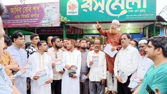 হরিপুরে হাকিম চৌধুরীর লিফলেট বিতরণ