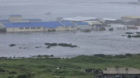 রাশিয়ায় ৮.৮ মাত্রার  ভূমিকম্পের পর সুনামির আঘাত