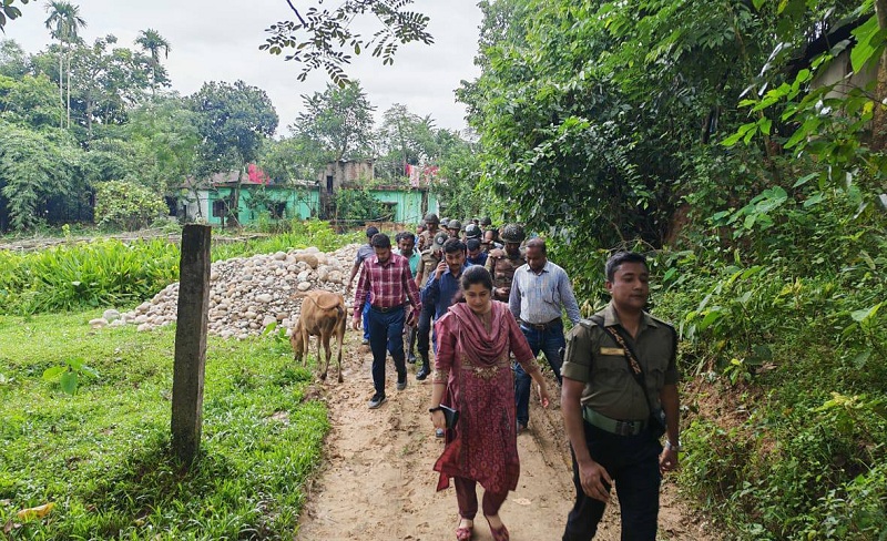 ধোপাগুলে আড়াই লাখ ঘনফুট পাথর উদ্ধার