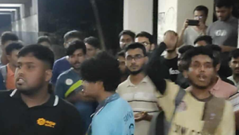 জয় বাংলা স্লোগান দিয়ে ইঞ্জিনিয়ারিং কলেজের শিক্ষার্থীদের উপর হামলা