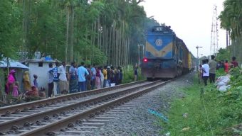 কমলগঞ্জে চলন্ত ট্রেন থেকে পড়ে নারীর মৃত্যু