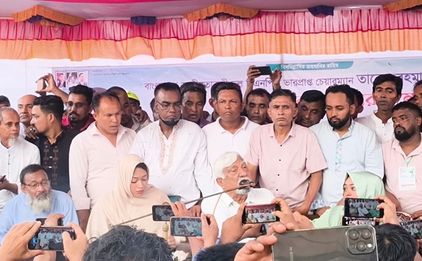 আগামী নির্বাচনে অংশ নেয়ার ঘোষণা নাছির চৌধুরীর