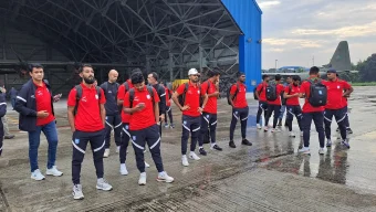 নেপাল থেকে দেশে ফিরেছে বাংলাদেশ ফুটবল দল