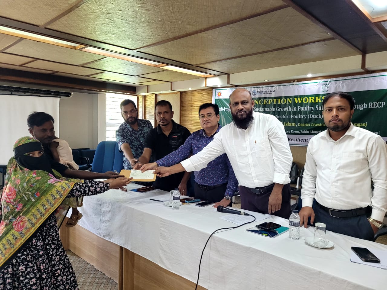 সুনামগঞ্জে এফআইভিডিবি’র স্মার্ট প্রকল্পের ‘অবহিতকরণ কর্মশালা’
