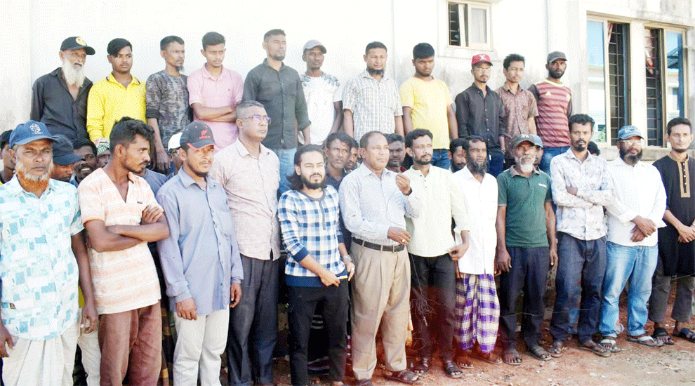 ব্যাটারি চালিত রিক্সা মালিক শ্রমিকদের মিছিল