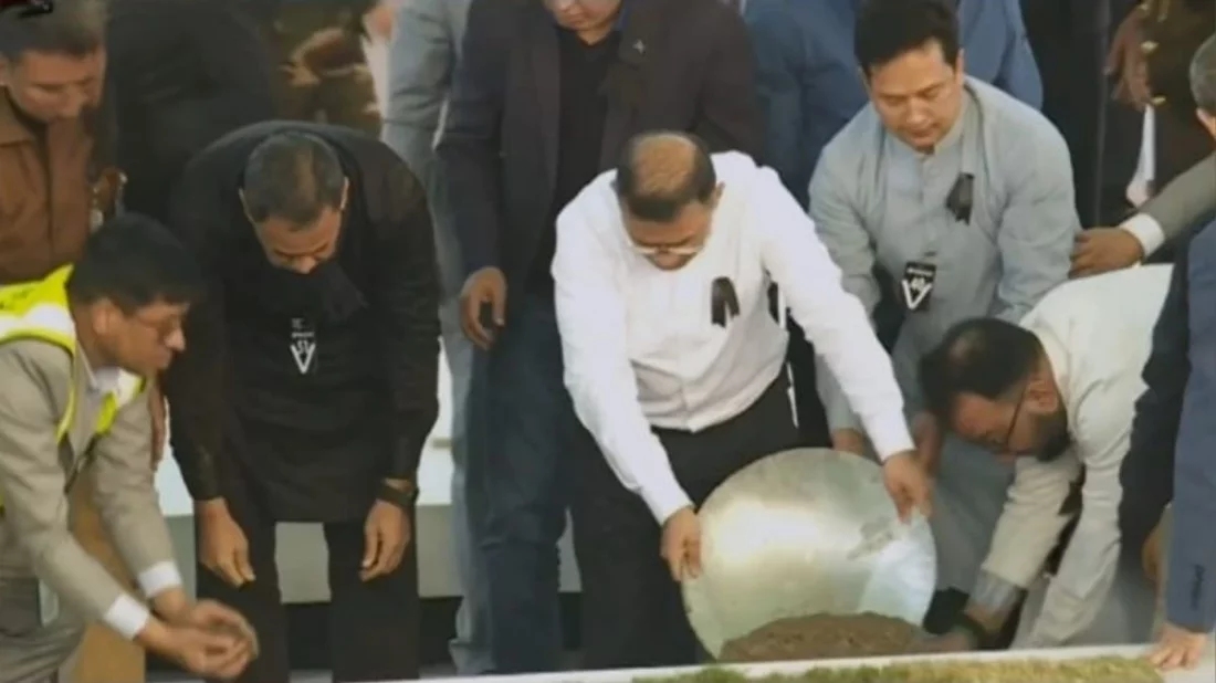 রাষ্ট্রীয় মর্যাদায় খালেদা জিয়ার দাফন সম্পন্ন