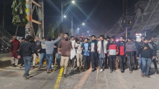 হাদি হত্যার প্রতিবাদে শাবিপ্রবিতে বিক্ষোভ মিছিল