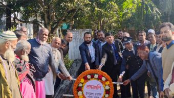 শান্তিগঞ্জে শহীদ বুদ্ধিজীবি দিবসে  ৩ শহীদের সমাধীতে পুষ্পস্তবক অর্পণ