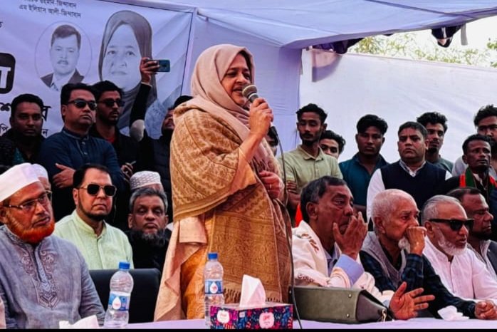 ইলিয়াস আলী গুম হওয়ার পর  আপনার আমার পাশে দাড়িয়েছেন : লুনা