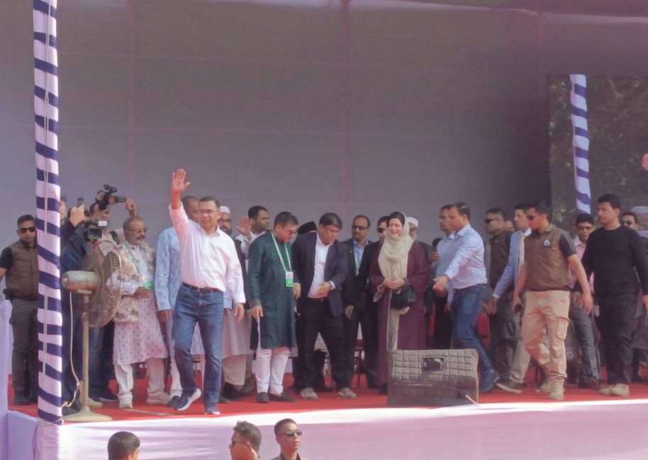 সিলেট থেকে ধানের শীষের প্রচারণা শুরু করলেন তারেক রহমান